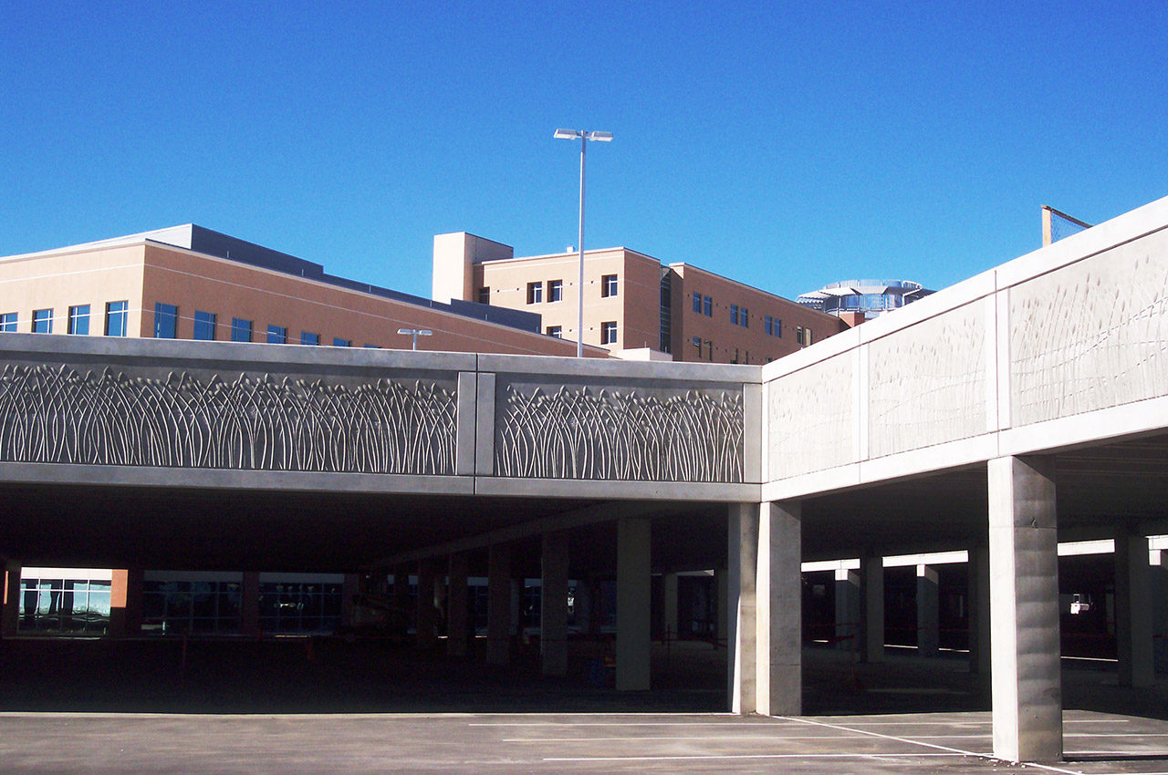 St. Francis Hospital Parking Garage